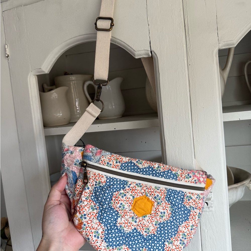 Vintage Quilt Fanny